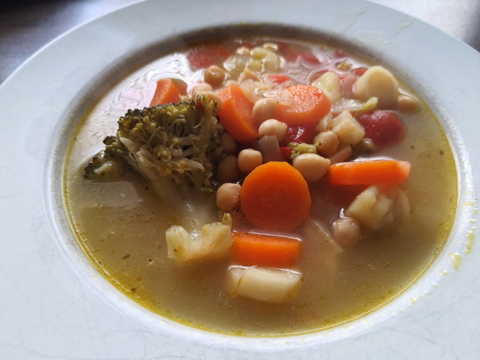 Warzywna z ciecierzycą